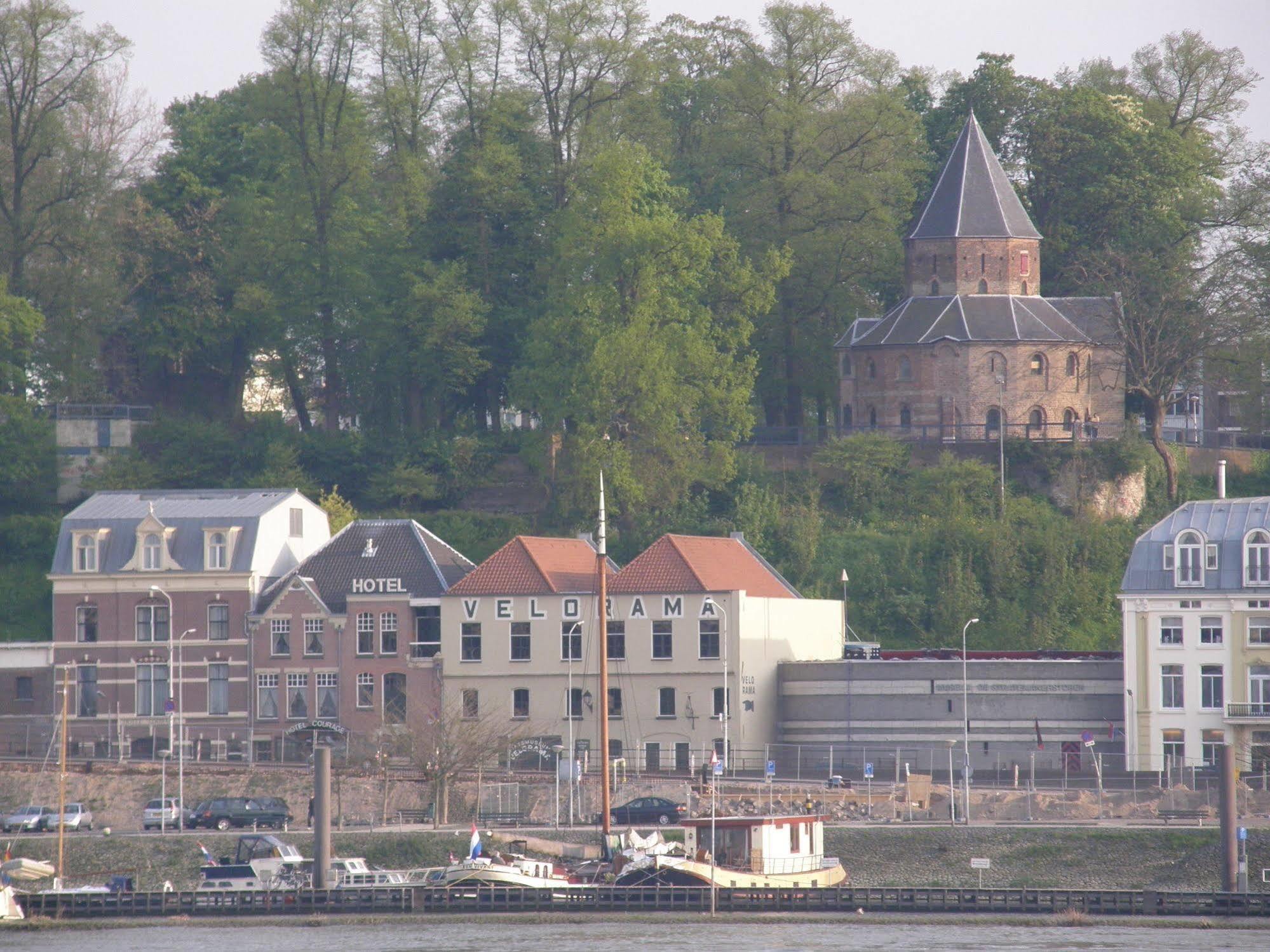 Hotel Courage Nijmegen Exterior foto